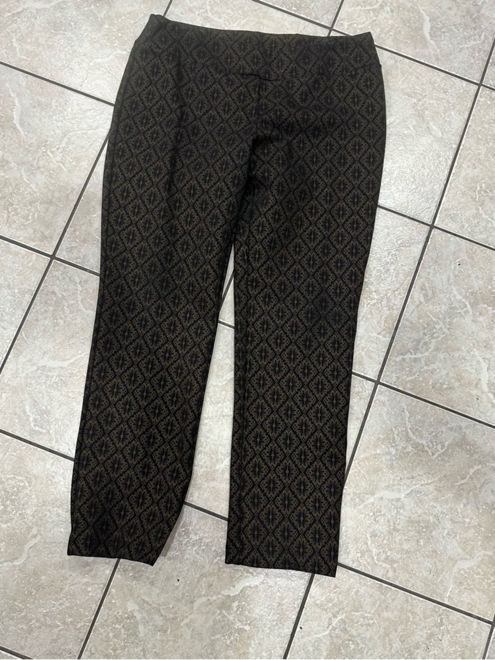 Soft Surroundings Dark Black Diamond-Pattern pull on Dress Pants